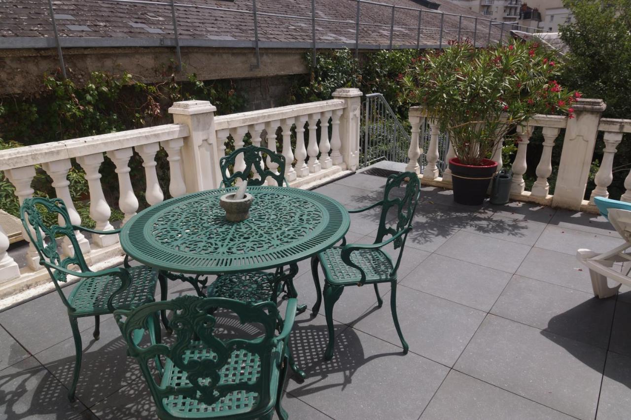 72M² Avec Terrasse Dans Demeure Angevine De 2 Etages Apartment อองเชร์ ภายนอก รูปภาพ